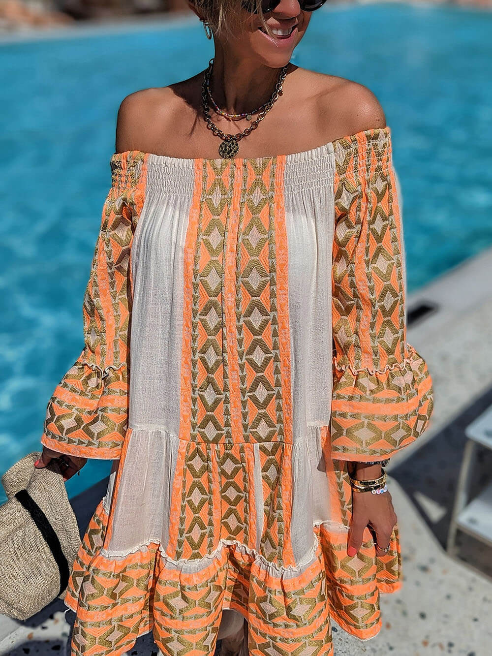 Vestido corto estampado de lino con hombros descubiertos Ethnic