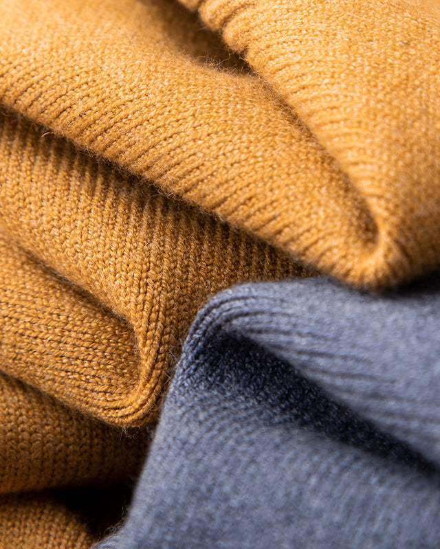 Jersey de cuello en V de cachemira con escote en V Huxford