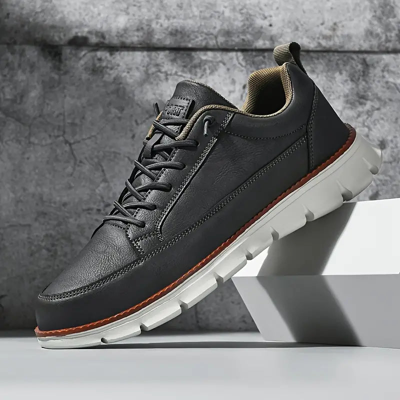Zapatillas de piel Leo Crafted